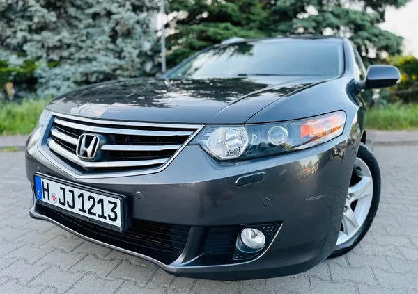 Honda Accord cena 29900 przebieg: 179400, rok produkcji 2008 z Szczecin małe 562